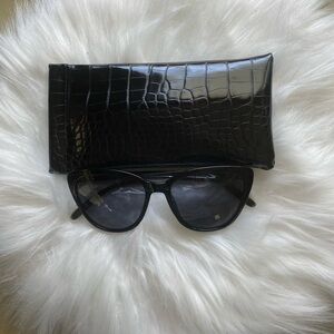 New Rachel Zoe Nina Sunglasses black